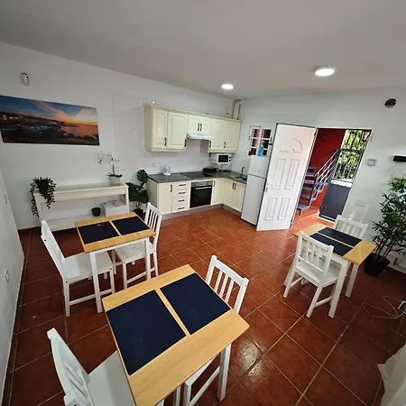 La Concha Aparthotel *