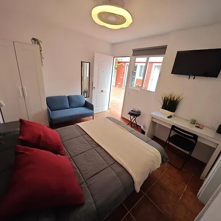Aparthotel La Concha
